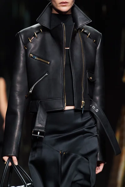 Look 193